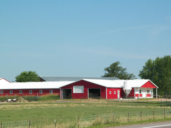 Dairyfarms4sale.com Dairy Farm 6743 state hwy 80 Pittsville 54466