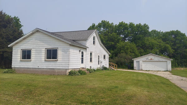 910 Townline Road Tomah